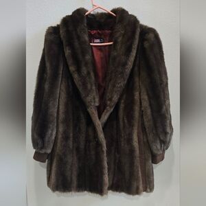 Vintage Lilli Ann Luxurious Brown faux Fur Coat with suede as accents size large